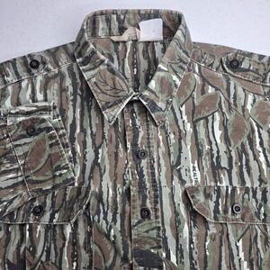 Vintage WALLS Medium RealTree Woodland Camo Shirt -2702